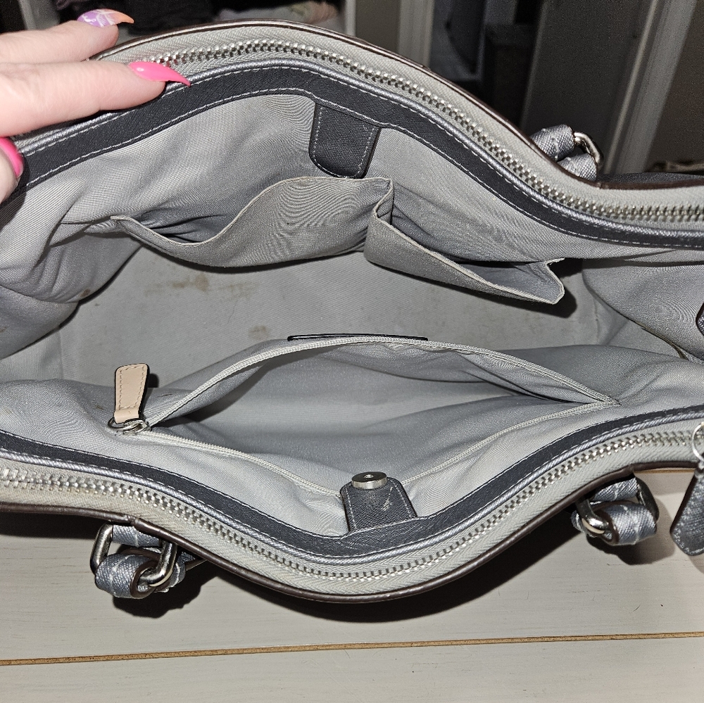 Authentic Coach Purse - Picture 2 of 4